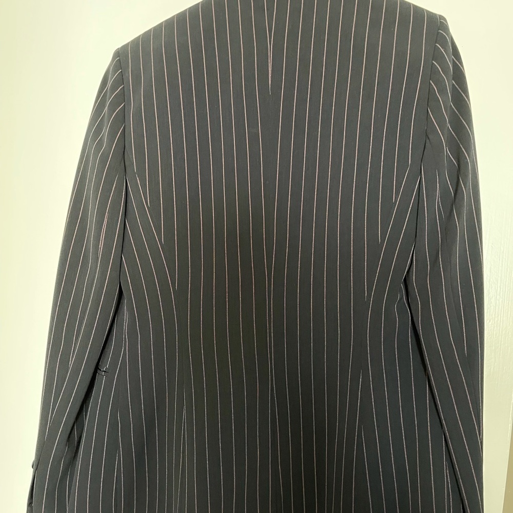 Kasper Black Pinstripe Women's Suit - Picture 3 of 4